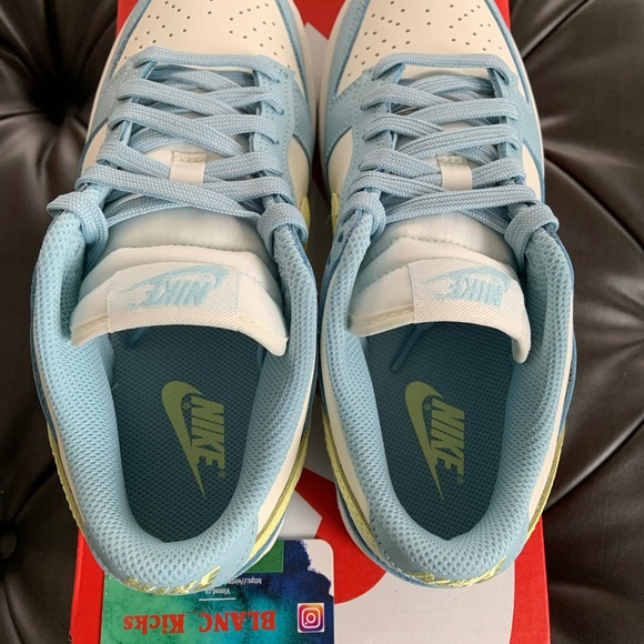 WOMENS Nike Dunk Low OCEAN BLISS - Picture 3 of 10